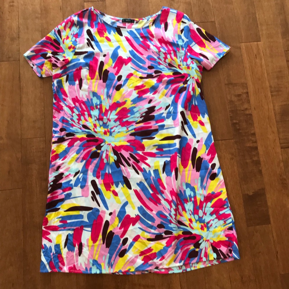 Floral T-shirt dress